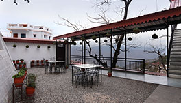 Hotel Vishnu Palace, Mussoorie-open-area-banquet